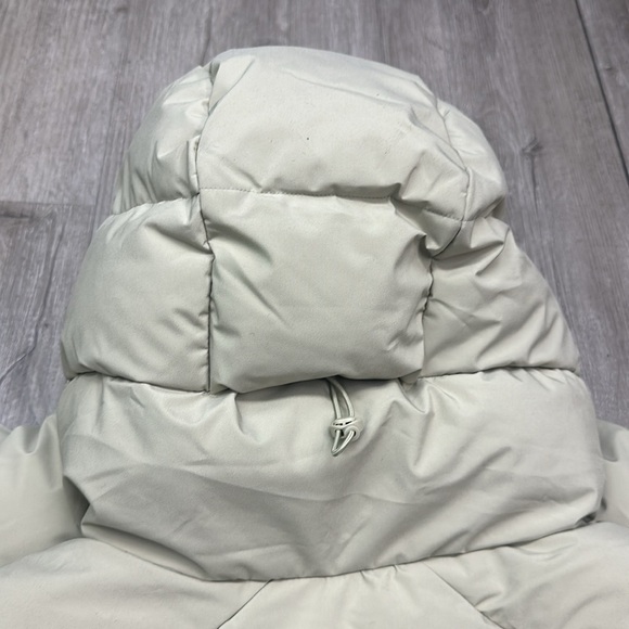 Helly Hansen Women's Ellie Puffy Parka size xl - Picture 11 of 12